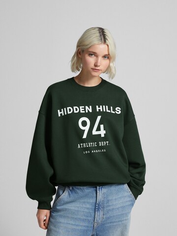 Bershka Sweatshirt in Grün: Vorderseite