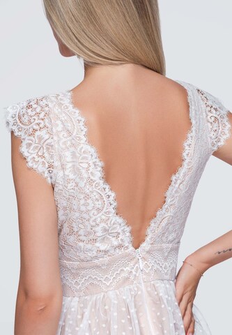 Robe de cocktail Ombre en blanc
