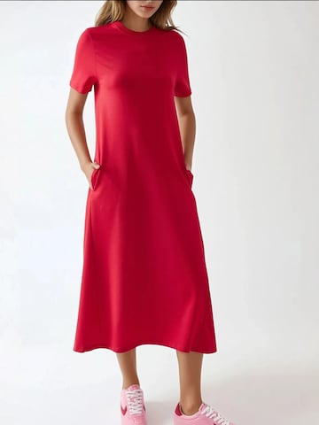Hiccup Dress in Red
