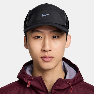 NIKE Sportcap in Schwarz