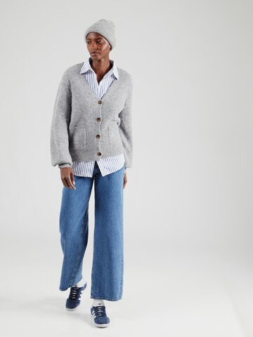 SISTERS POINT Knit Cardigan 'LUI-V.CA' in Grey