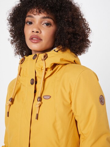 Veste d’hiver 'Monade' Ragwear en jaune