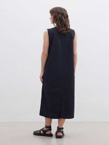 Robe MANUKA en noir