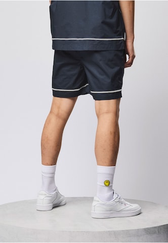 Weekend Offender Regular Broek in Blauw