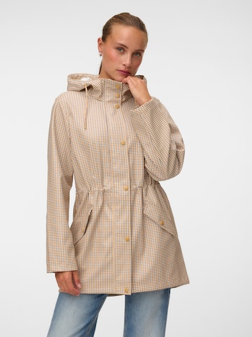 Veste mi-saison 'VMMALOU' VERO MODA en marron : devant