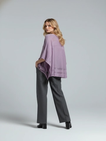 No Matter What Cape in Lila