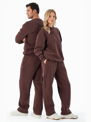 Organication Loose fit Pants in Brown