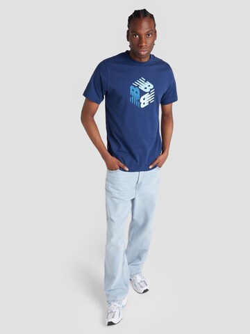 new balance - Camisa 'Essentials Explorer' em azul
