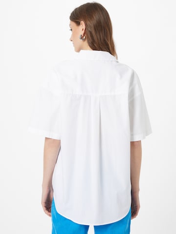 Abercrombie & Fitch Bluzka w kolorze biały