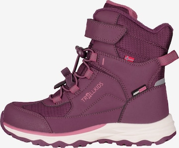 TROLLKIDS Snow Boots in Red: front