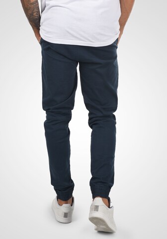 !Solid Regular Chino 'Henako' in Blauw