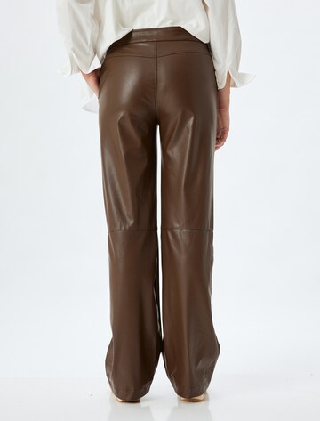 Koton Regular Pants in Brown