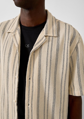 Coupe regular Chemise QS en beige