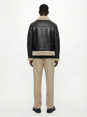 TRAPP Демисезонная куртка в Черный