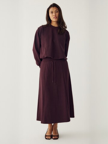 Noella Rok ' N-Madalinn ' in Rood: voorkant