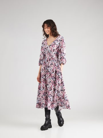 Mavi - Vestido en rojo: frente