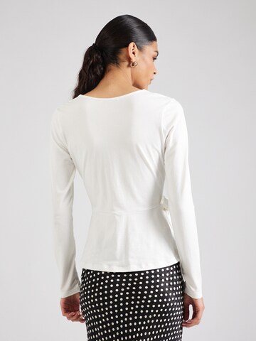 ABOUT YOU Shirt 'Aurelie' in White