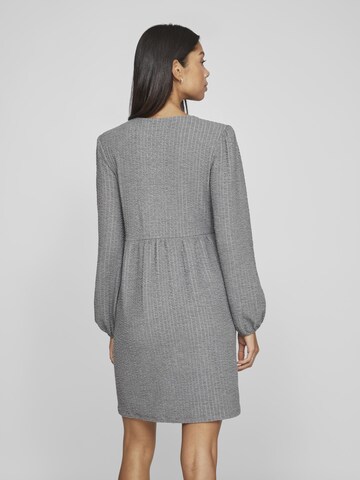 VILA Kleid in Grau
