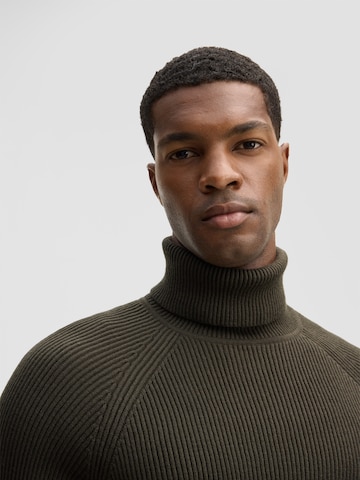 STRELLSON Sweater in Green