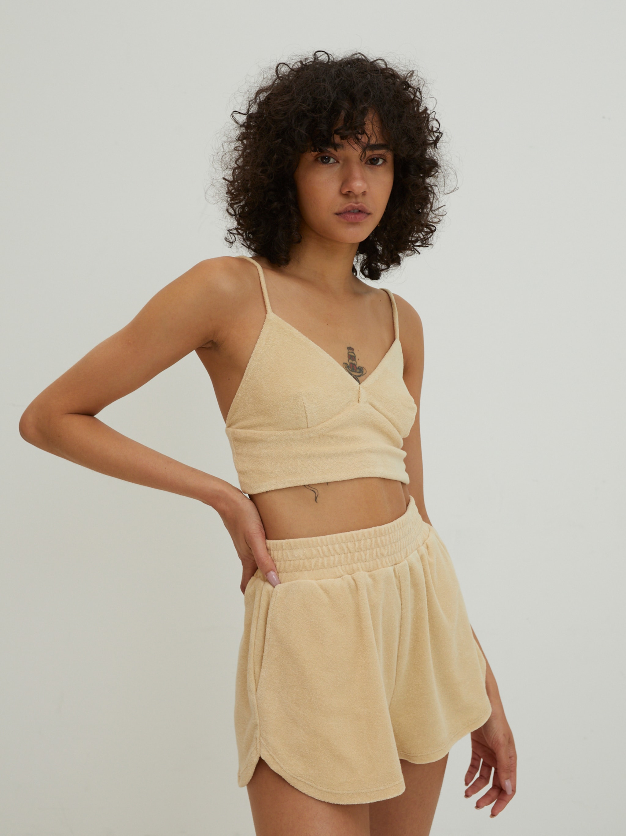 EDITED Produits Haut 'Penny' beige