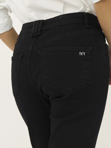 Ivy Copenhagen Normální Džíny ' IVY-Tara Flare ' – černá