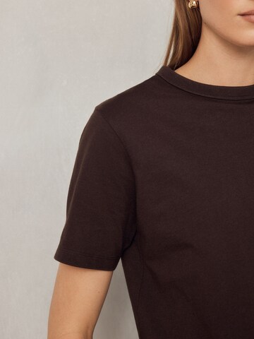 Tricou de la Next pe maro