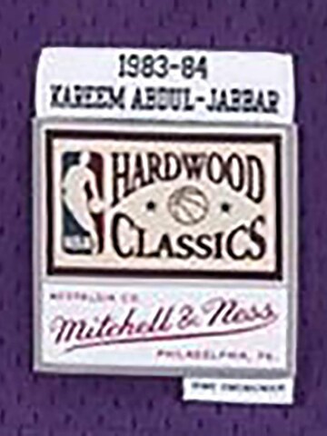 Mitchell & Ness Trikot 'Los Angeles Lakers Kareem Abdul-Jabbar' in Lila