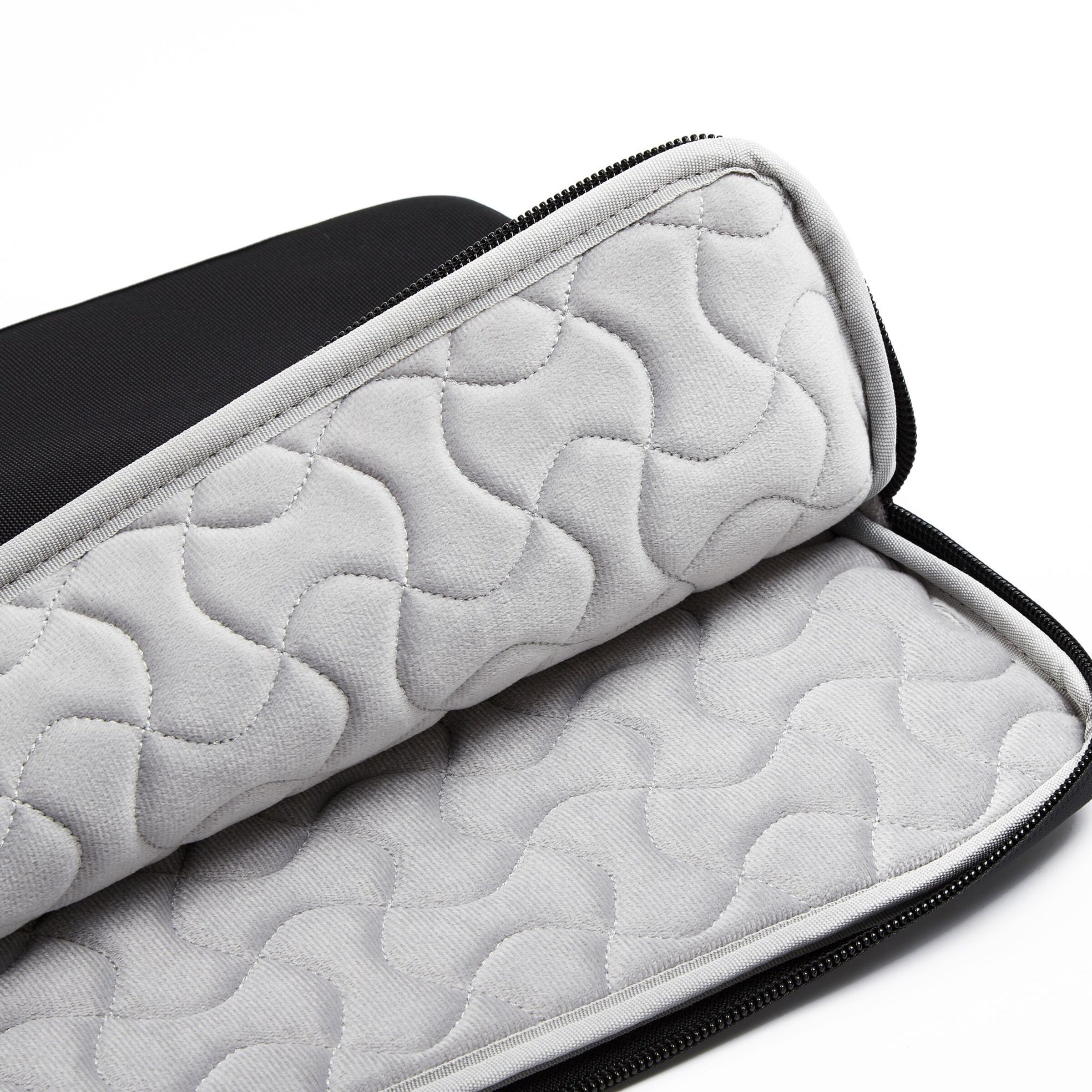 XD Design Laptop bag in Black