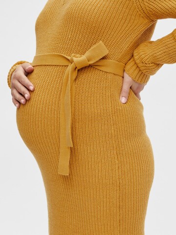 MAMALICIOUS Knit dress 'Lina' in Yellow