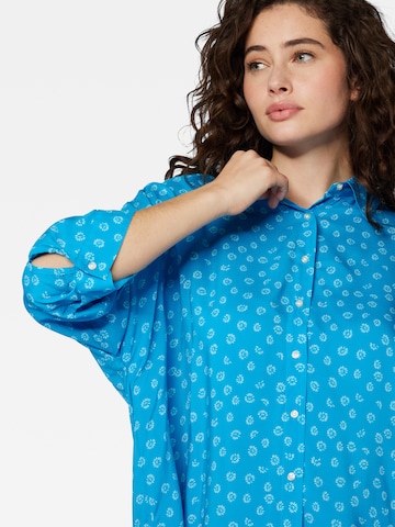 Mavi Bluse in Blau