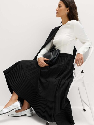Gonna di Marks & Spencer in nero