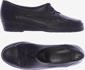 MEPHISTO Flats & Loafers in 40,5 in Black: front