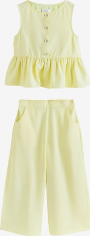 Set Next en jaune : devant