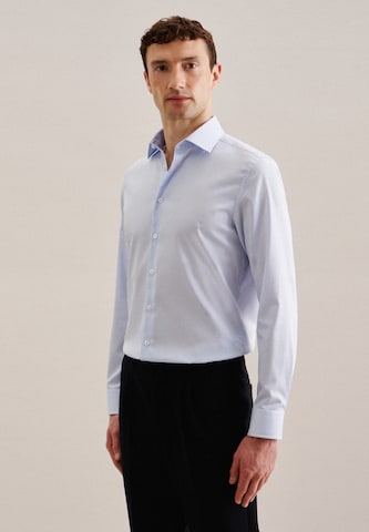 Coupe slim Chemise business SEIDENSTICKER en bleu : devant