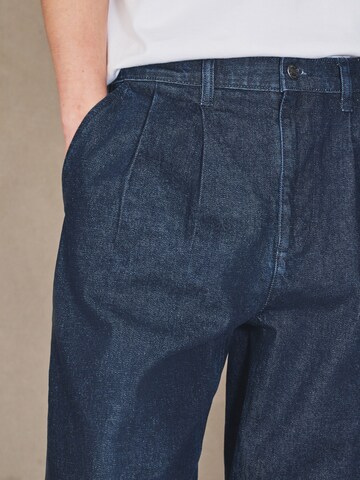 Next Zwężany krój Jeansy w kolorze niebieski