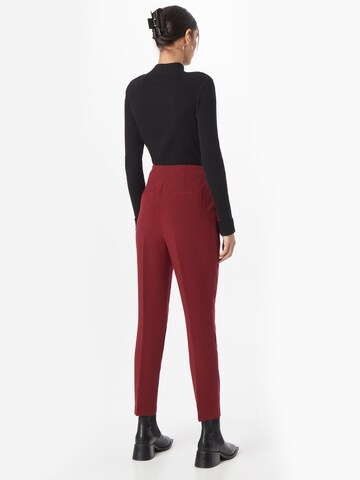 Coupe slim Pantalon à plis Warehouse en rouge