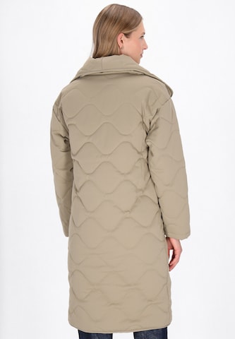 DreiMaster Vintage Between-seasons coat in Beige