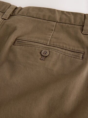 Next - regular Pantalón en marrón