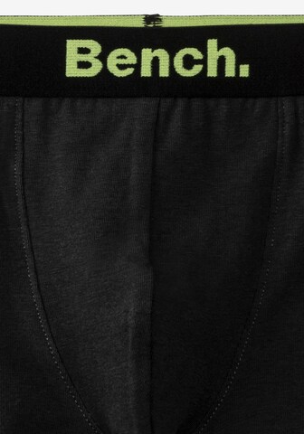 BENCH Boxershorts in Grau