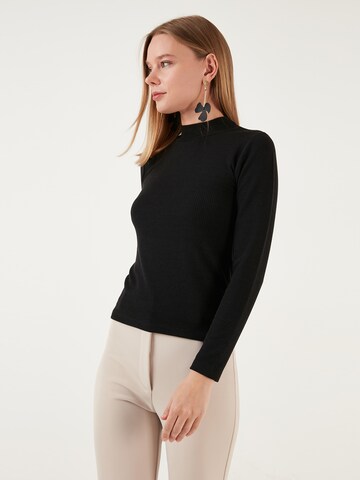 Pull-over LELA en noir : devant