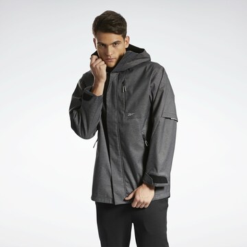 Reebok Jacke in Schwarz: predná strana