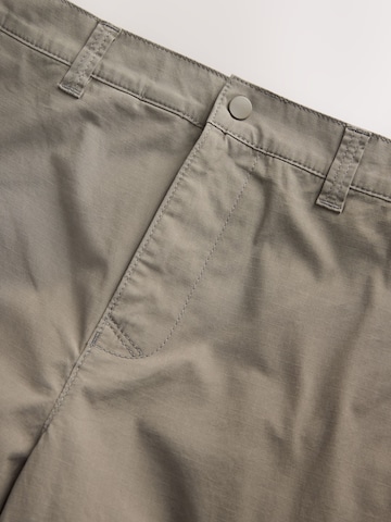 Regular Pantalon cargo Next en vert