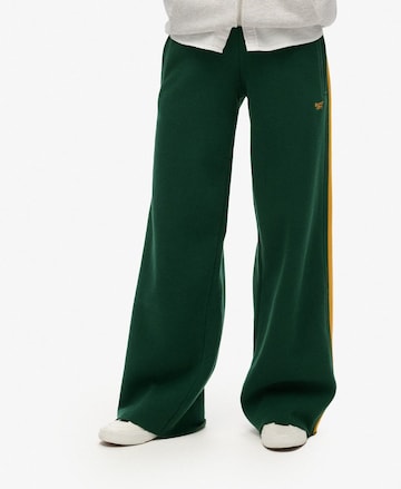 Superdry Wide leg Broek 'Essential' in Groen: voorkant