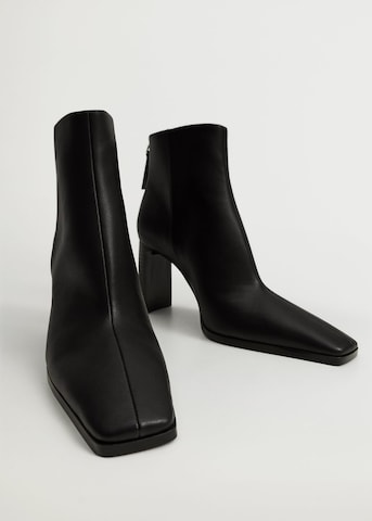 MANGO Stiefelette 'Valen' in Schwarz