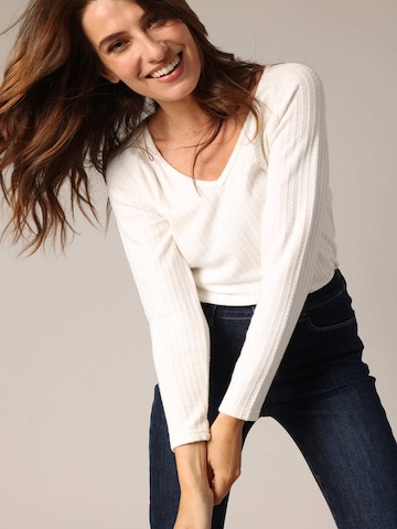Deeluxe Shirt 'TAIFFY' in Wit