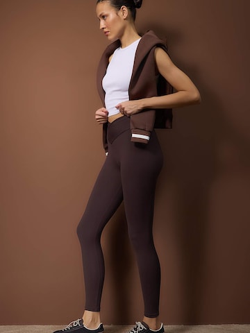 Trendyol Skinny Κολάν σε καφέ