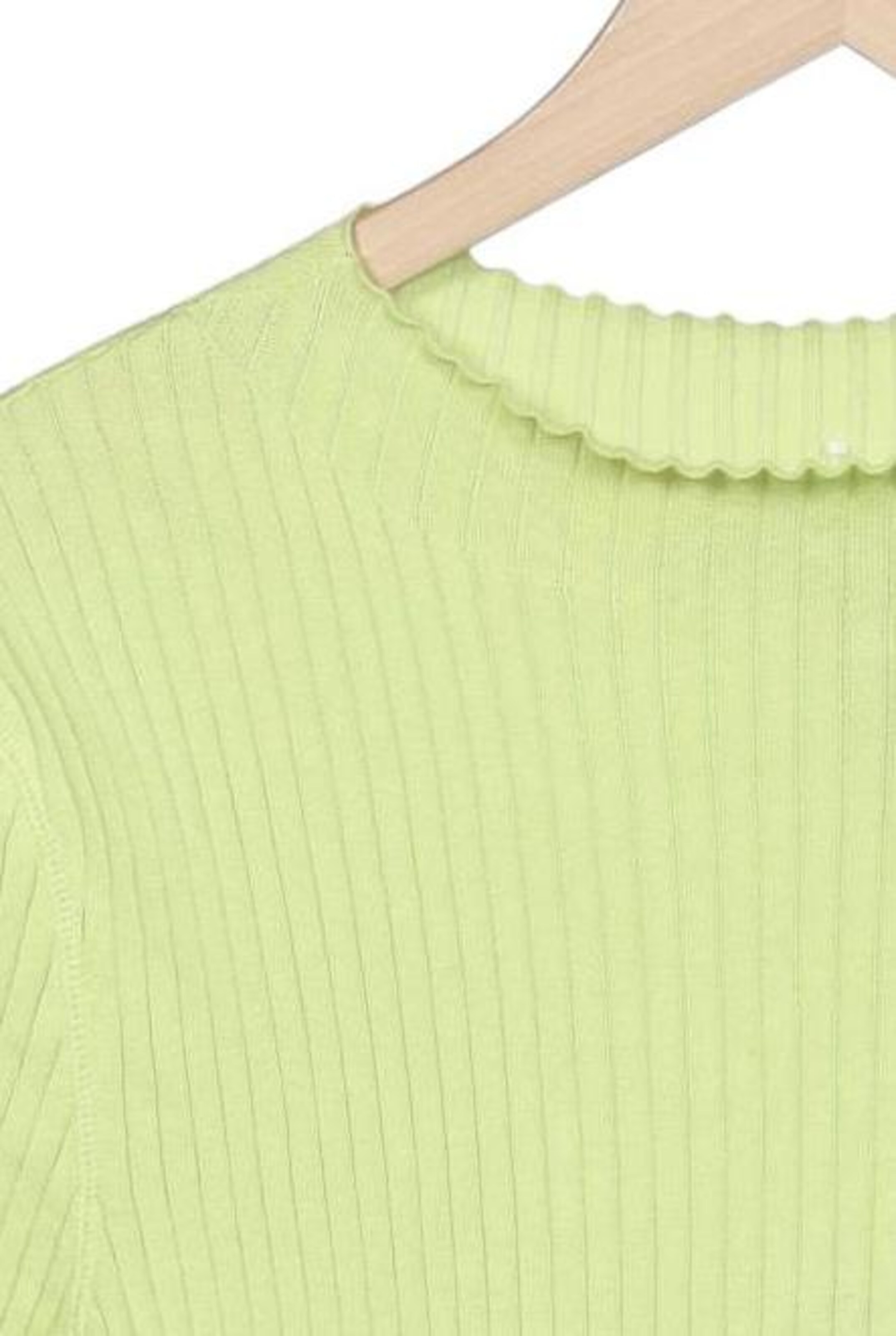 hessnatur Sweater & Cardigan in S in Green