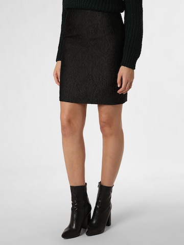 Marie Lund Skirt in Black: front