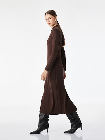 Koton Kleid in Braun
