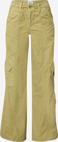 Pantalon cargo BDG Urban Outfitters en vert : devant